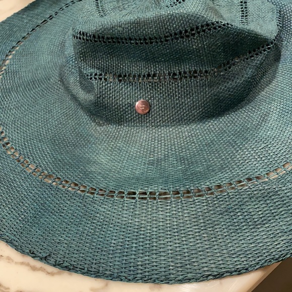 Calia By Carrie Underwood Floppy Beach Hat - Picture 2 of 2